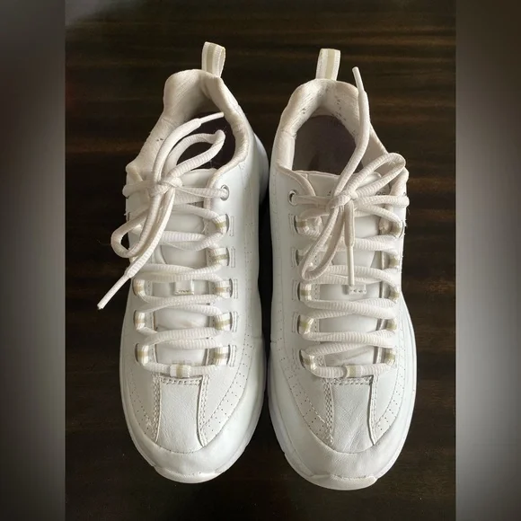 Skechers Arch Fit White Leather Athletic Sneakers Size 6.5 - Picture 2 of 7